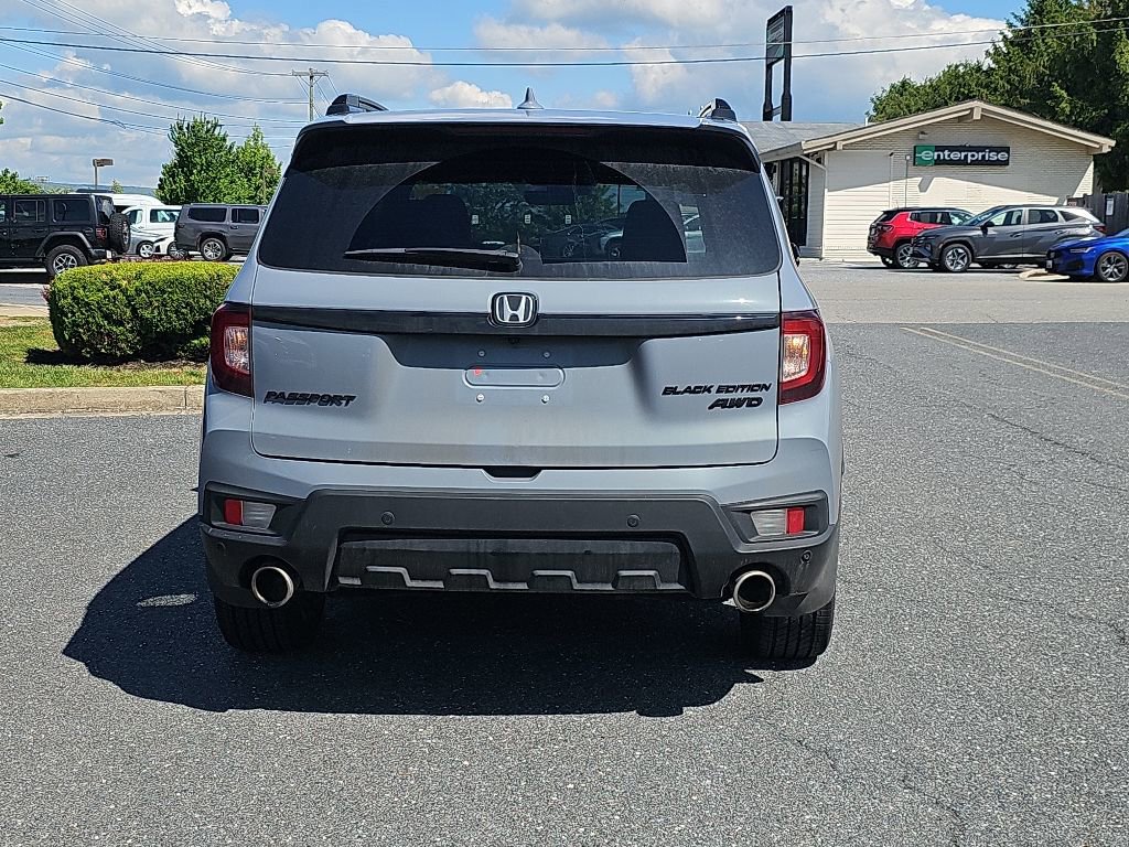 Used 2024 Honda Passport Black Edition image 14