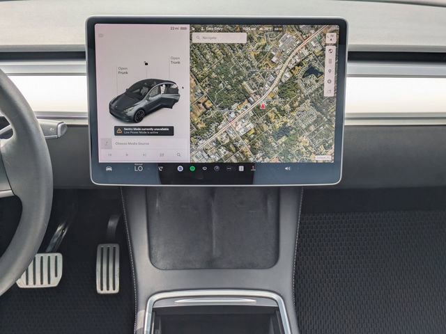 Used 2022 Tesla Model Y Performance AWD/4WD image 21