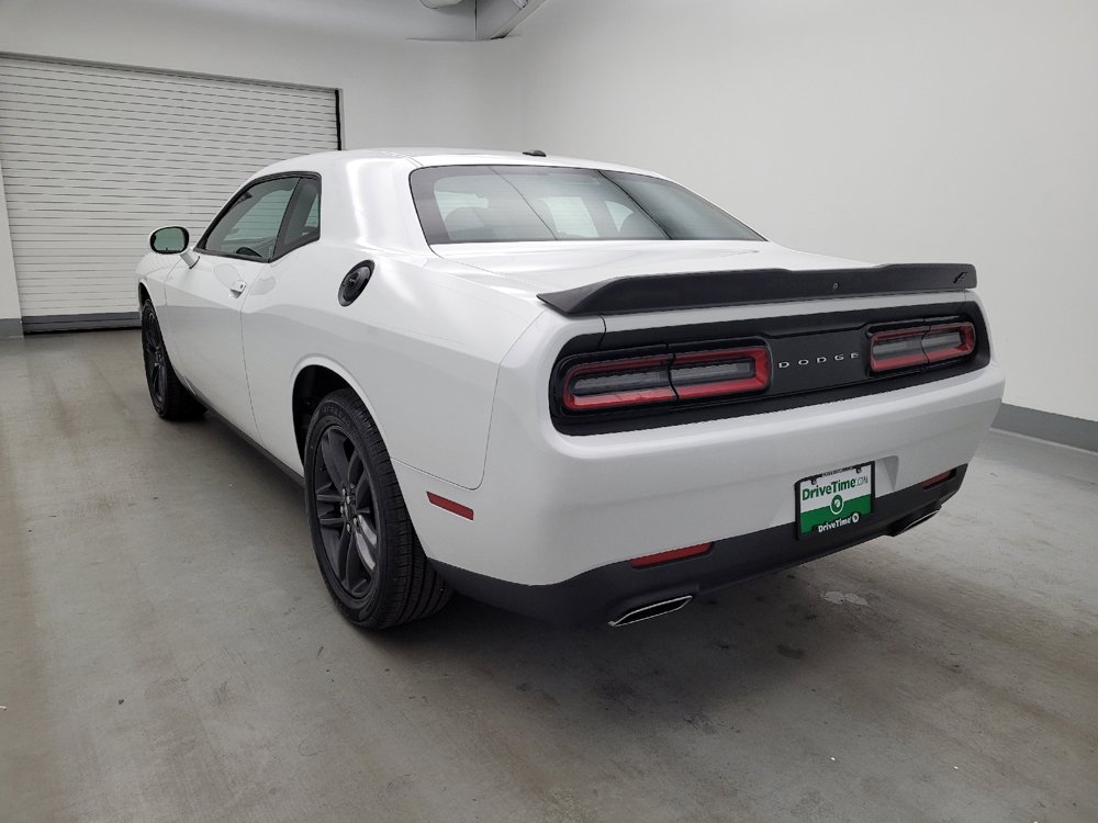 Used 2019 Dodge Challenger SXT w/ Blacktop Package AWD/4WD image 5