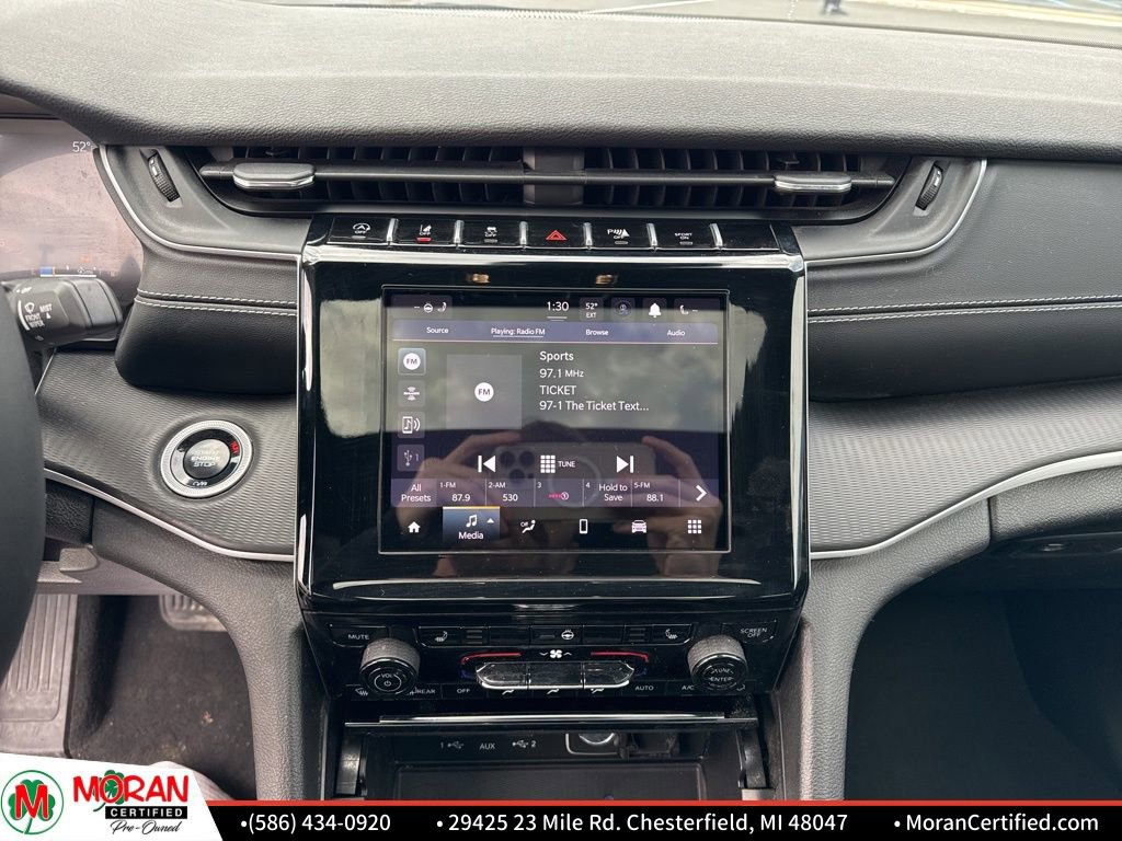 Used 2024 Jeep Grand Cherokee Altitude image 18