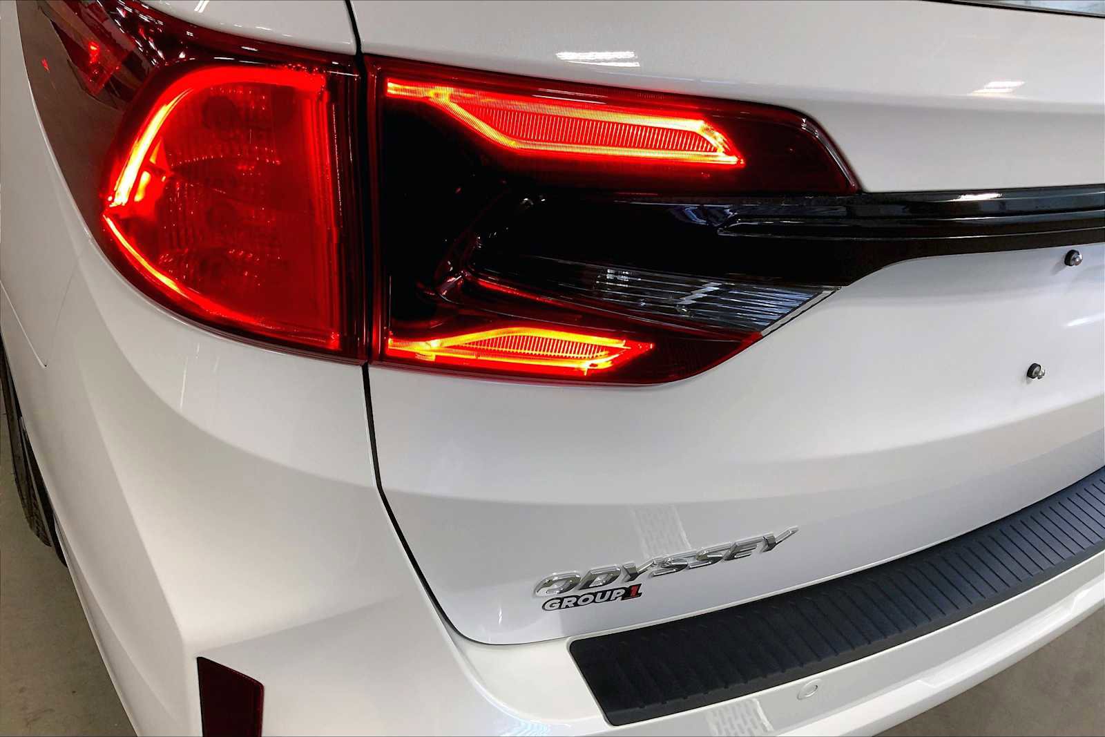 Used 2026 Honda Odyssey Elite image 27