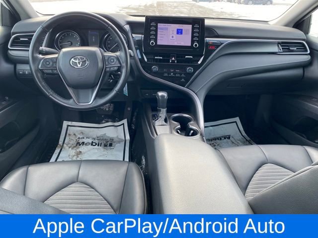 Used 2023 Toyota Camry SE image 5
