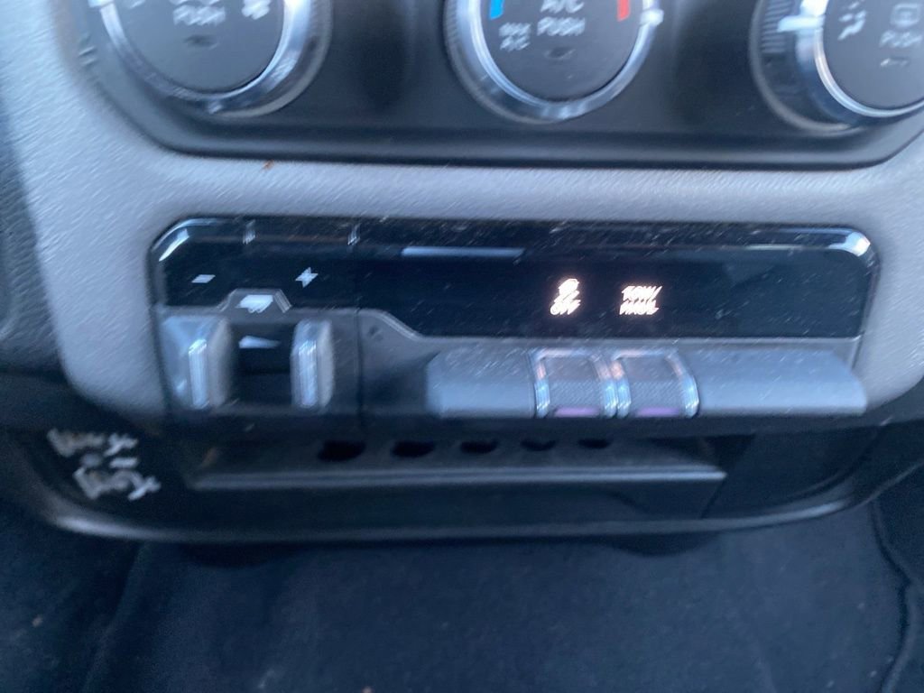 Used 2024 RAM 2500 Big Horn image 28