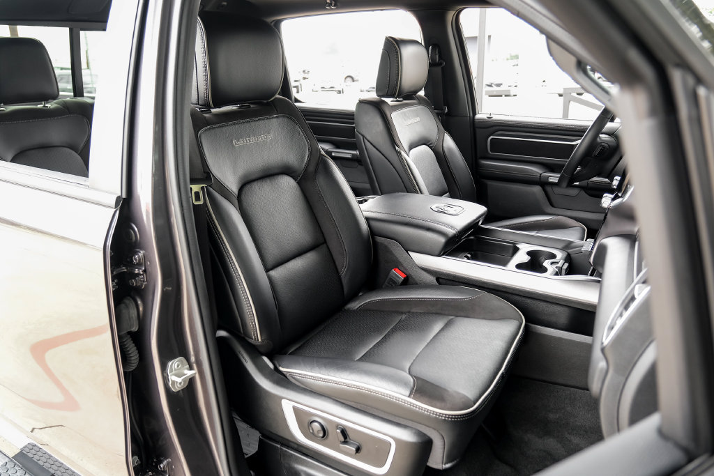 Used 2023 RAM 1500 Laramie AWD/4WD image 49