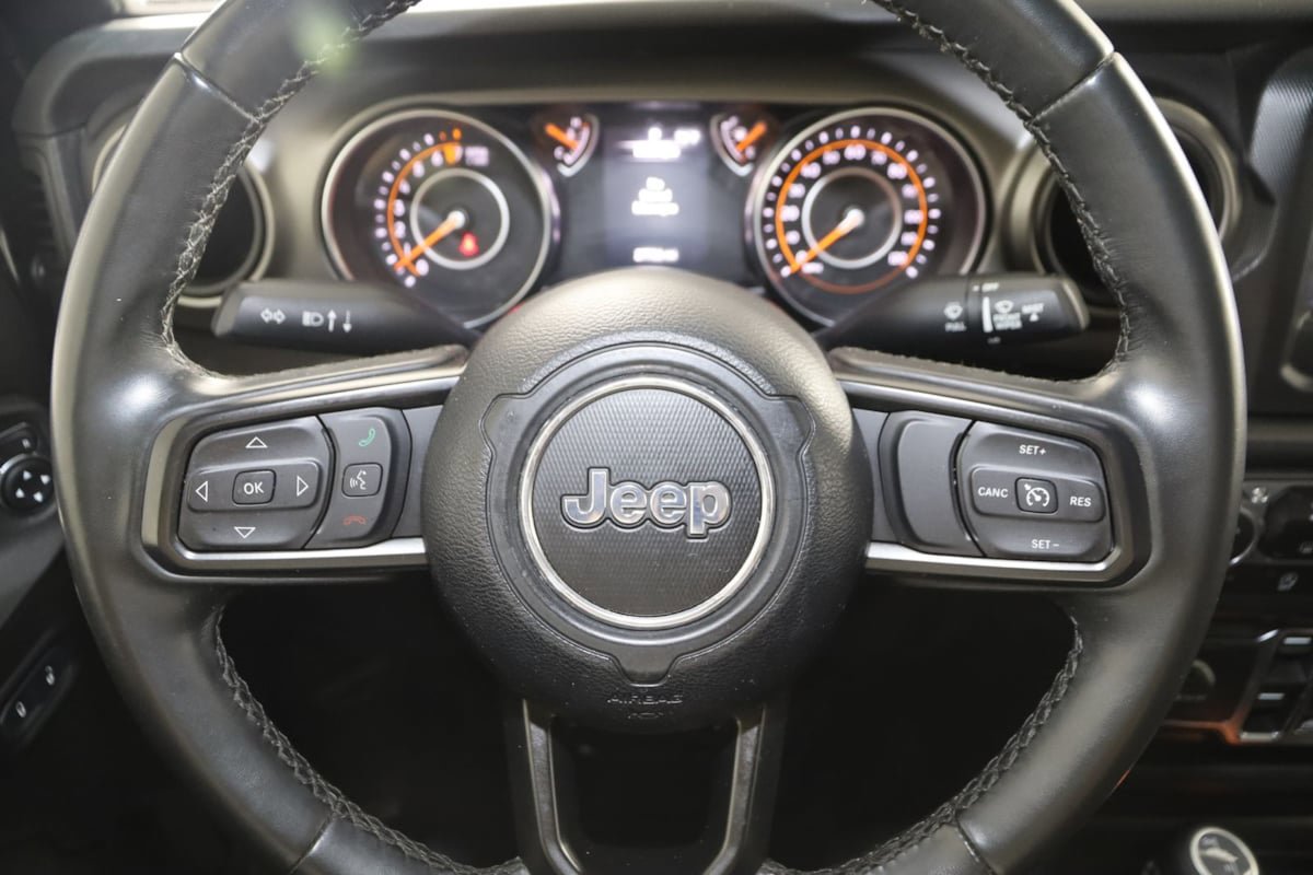 Used 2022 Jeep Wrangler Unlimited Sport image 32