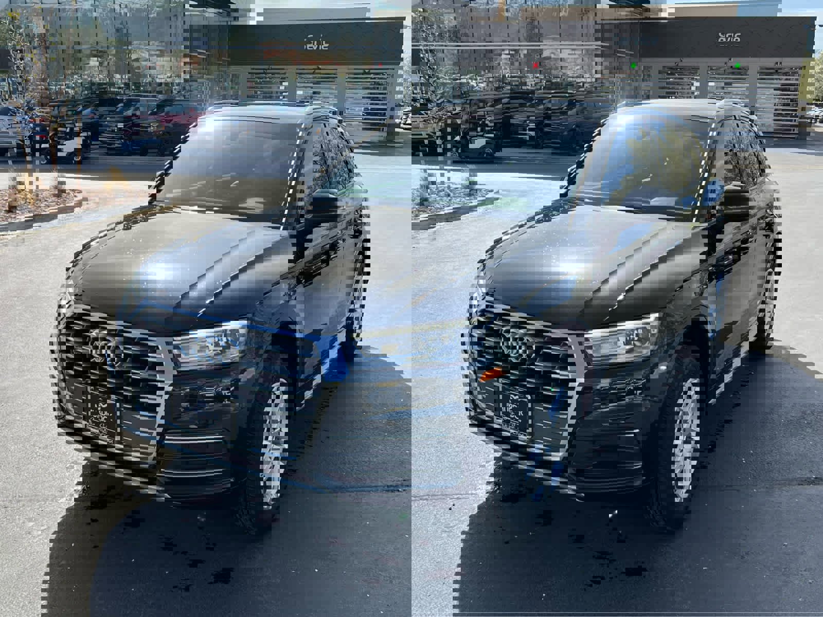 Used 2018 Audi Q5 2.0T Premium image 2