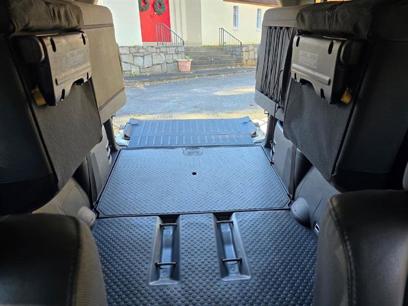 Used 2004 Honda Element EX image 25