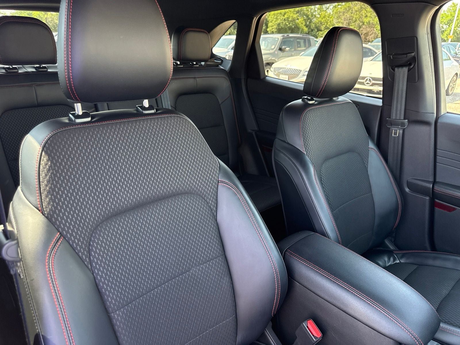 Used 2023 Ford Escape ST-Line w/ Tech Pack #1 AWD/4WD image 41