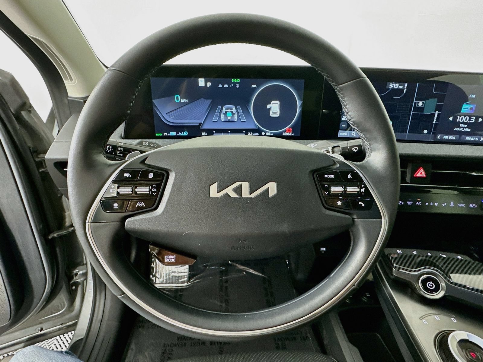 Used 2022 Kia EV6 Wind w/ Wind Technology Package AWD/4WD image 11