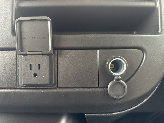 New 2024 Chevrolet Express 3500 w/ Power Convenience Package image 18