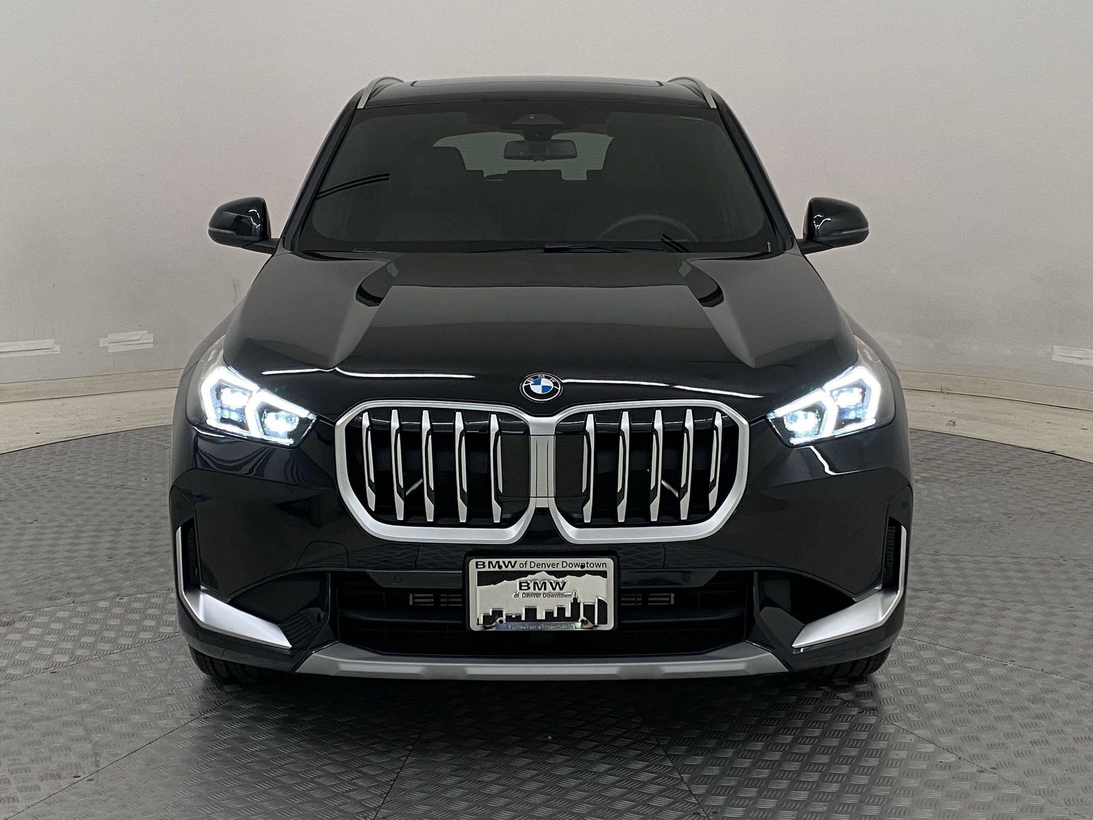 Used 2025 BMW X1 xDrive28i w/ Convenience Package image 5