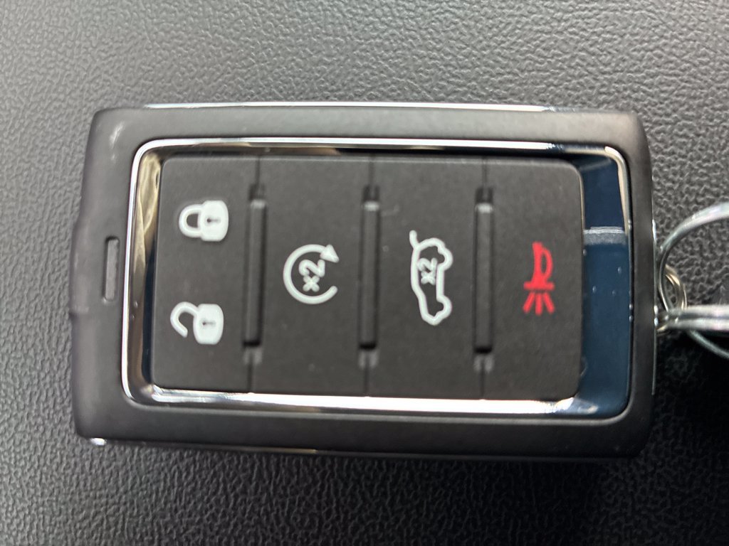 New 2026 Jeep Grand Cherokee Altitude AWD/4WD image 29
