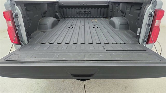 Used 2024 Chevrolet Silverado 3500 High Country image 14