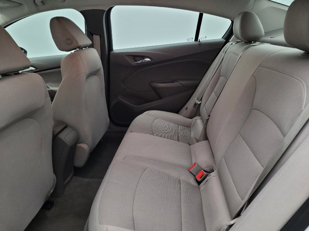 Used 2018 Chevrolet Cruze LS w/ LS Fleet Convenience Package FWD image 18