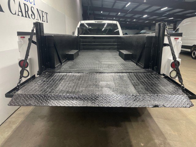 Used 2021 RAM 5500 Tradesman w/ Chrome Appearance Group AWD/4WD image 7