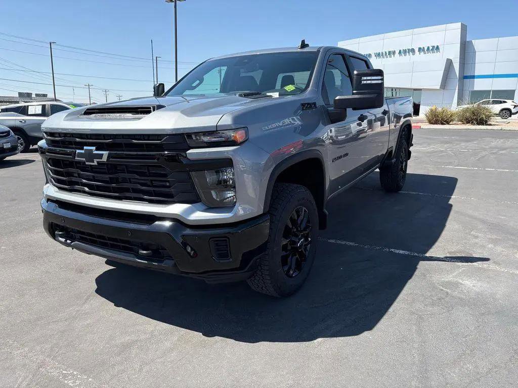 New 2026 Chevrolet Silverado 2500 Custom w/ Custom Value Package image 2