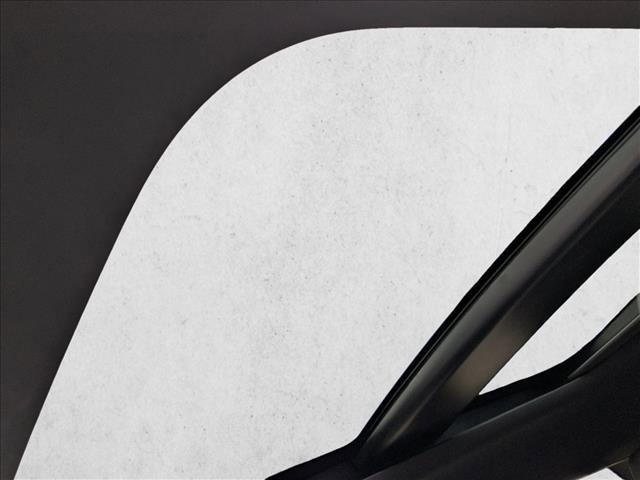 Used 2023 Land Rover Range Rover Evoque R-Dynamic SE image 15