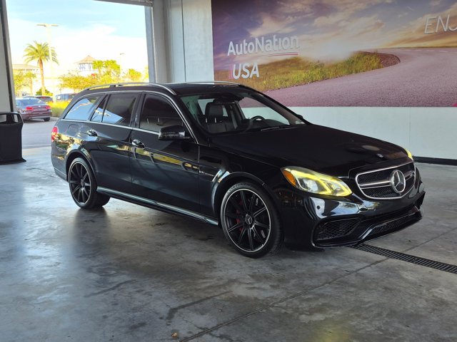 Used 2014 Mercedes-Benz E 63 AMG S-Model image 3