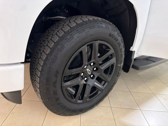 New 2026 Chevrolet Silverado 1500 Custom AWD/4WD image 31