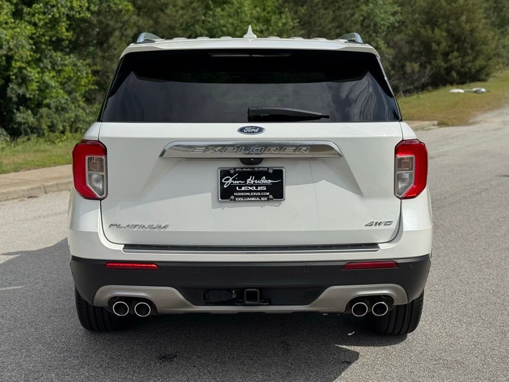 Used 2021 Ford Explorer Platinum w/ Equipment Group 601A AWD/4WD image 14