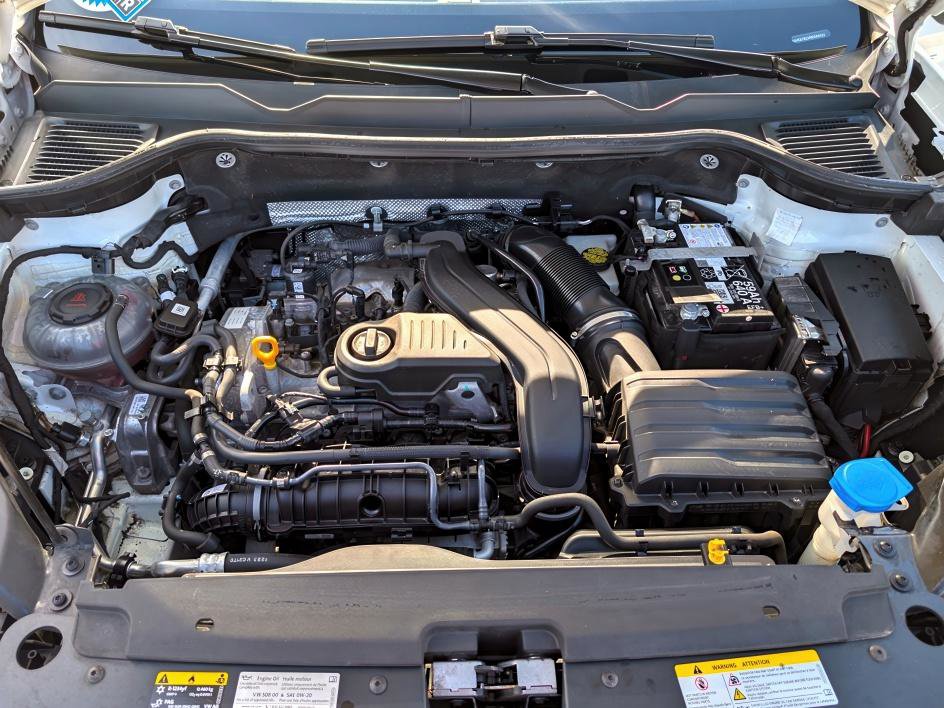 Used 2024 Volkswagen Taos SE image 28