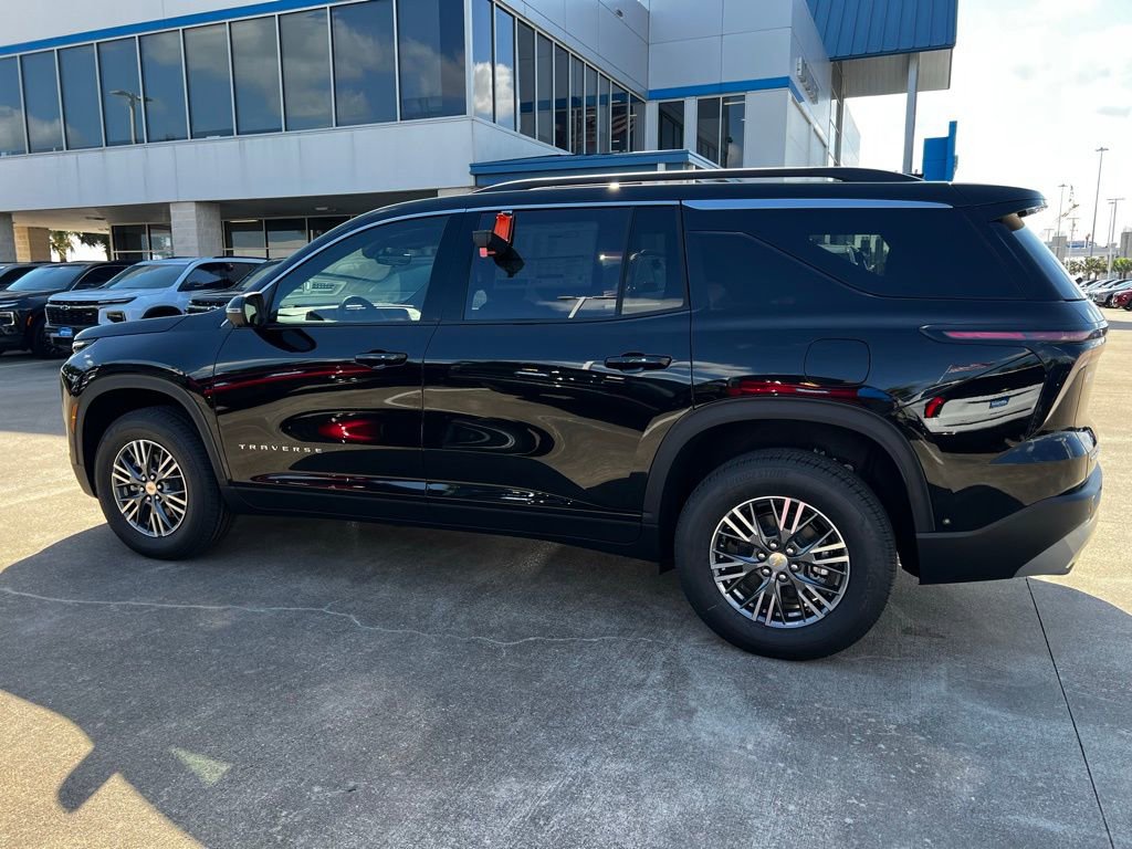 New 2026 Chevrolet Traverse LT image 18