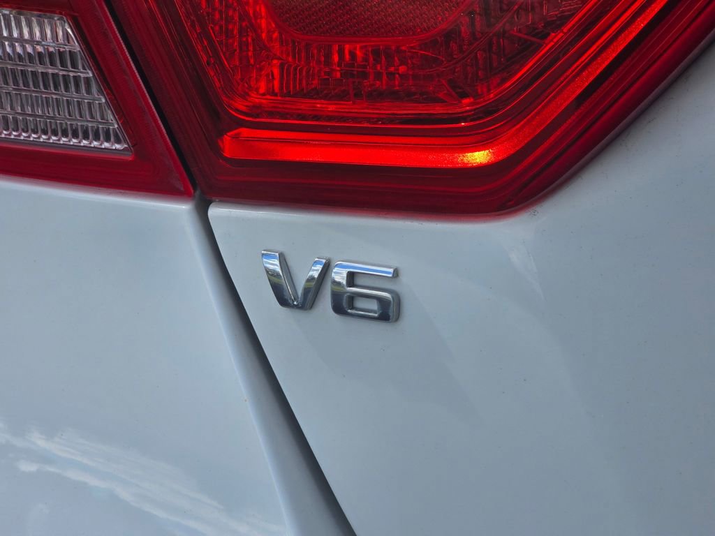 Used 2019 Chevrolet Impala LS image 16