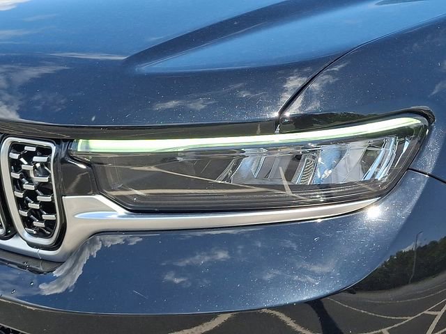 Used 2022 Jeep Grand Cherokee L Summit AWD/4WD image 9