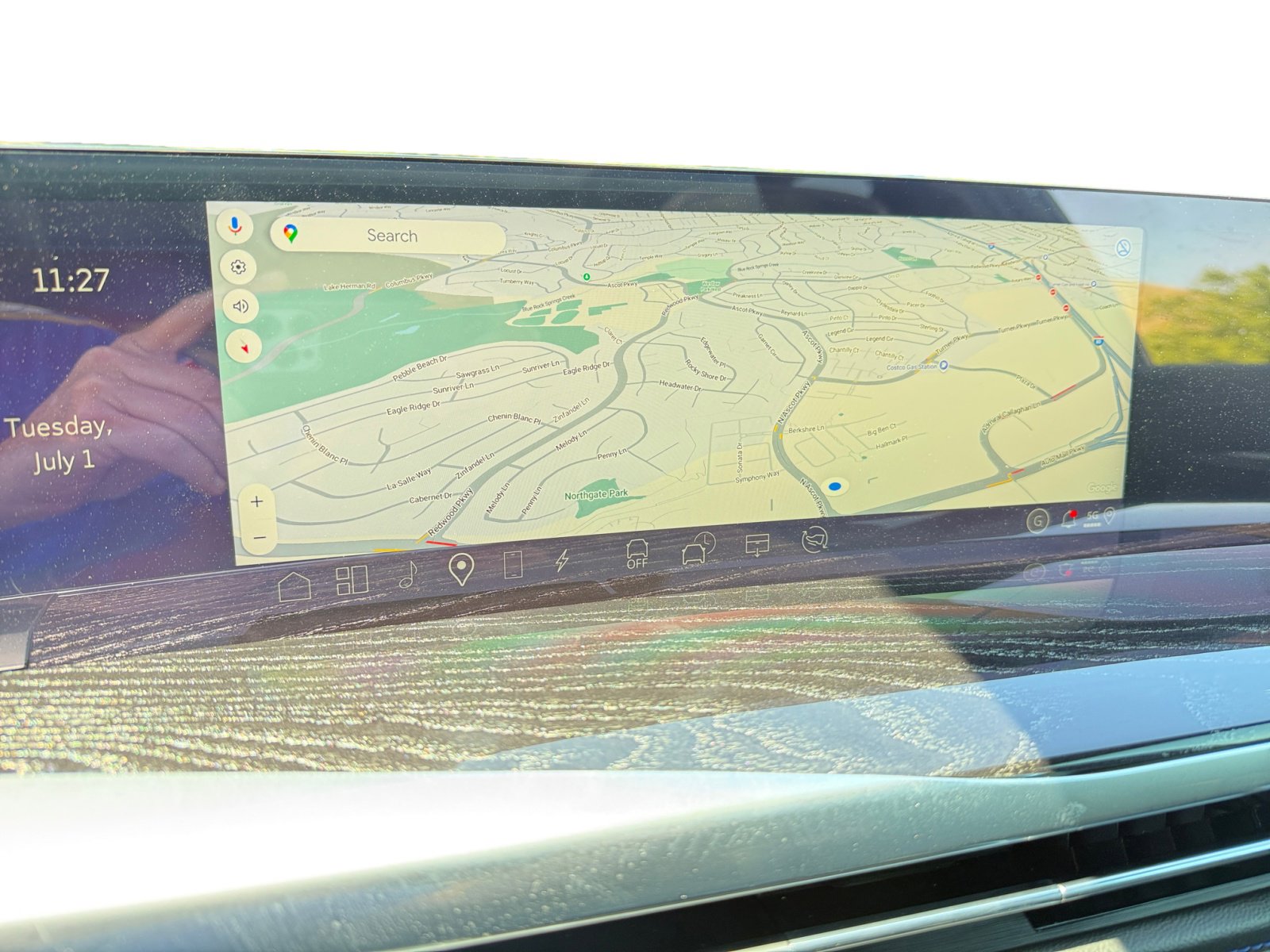 New 2026 Cadillac Escalade IQ Luxury 1 image 12