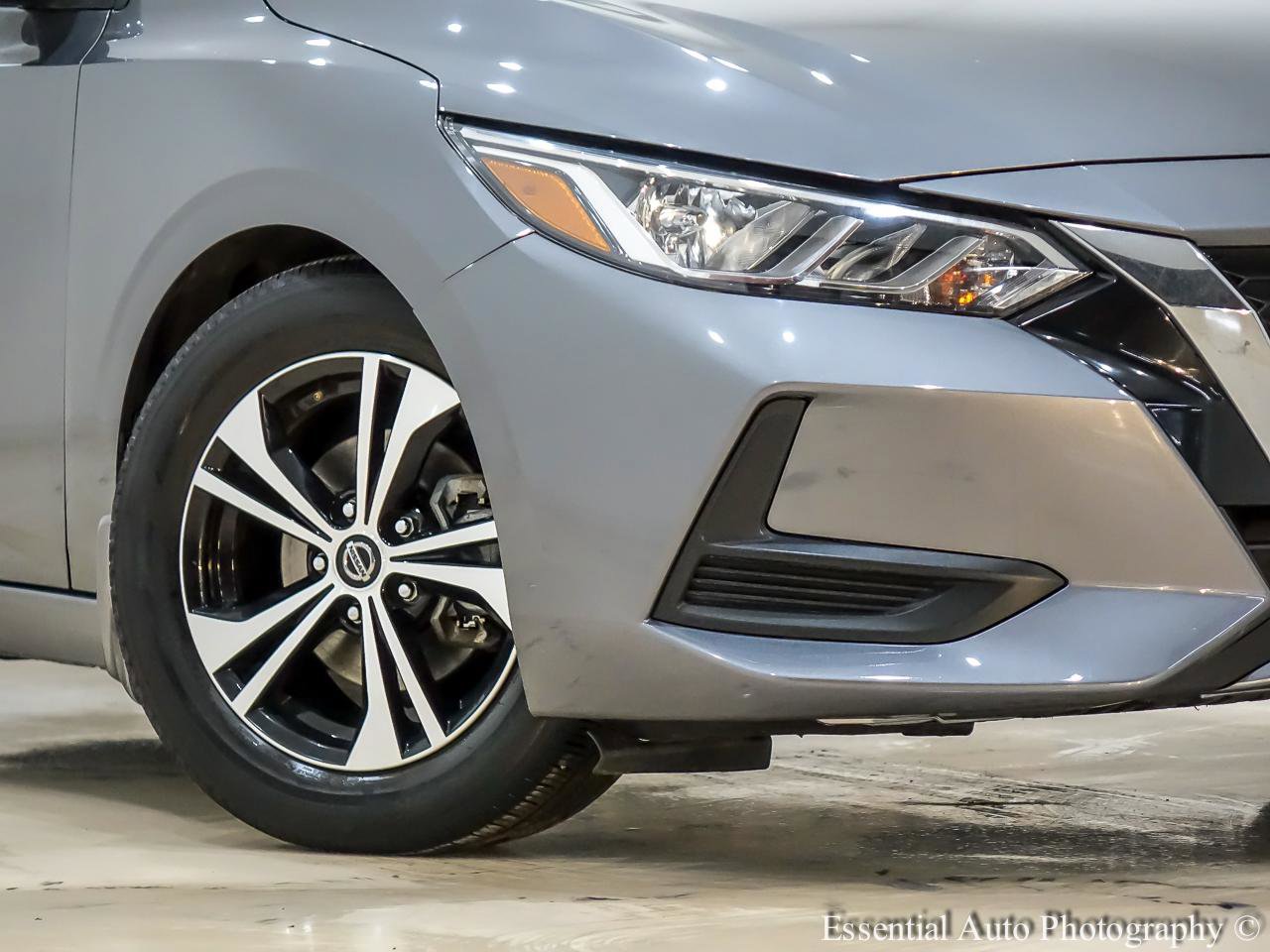Used 2023 Nissan Sentra SV w/ All-Weather Package FWD image 3