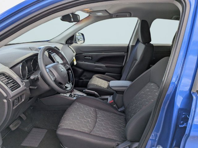 New 2027 Mitsubishi Outlander Sport LE FWD image 19