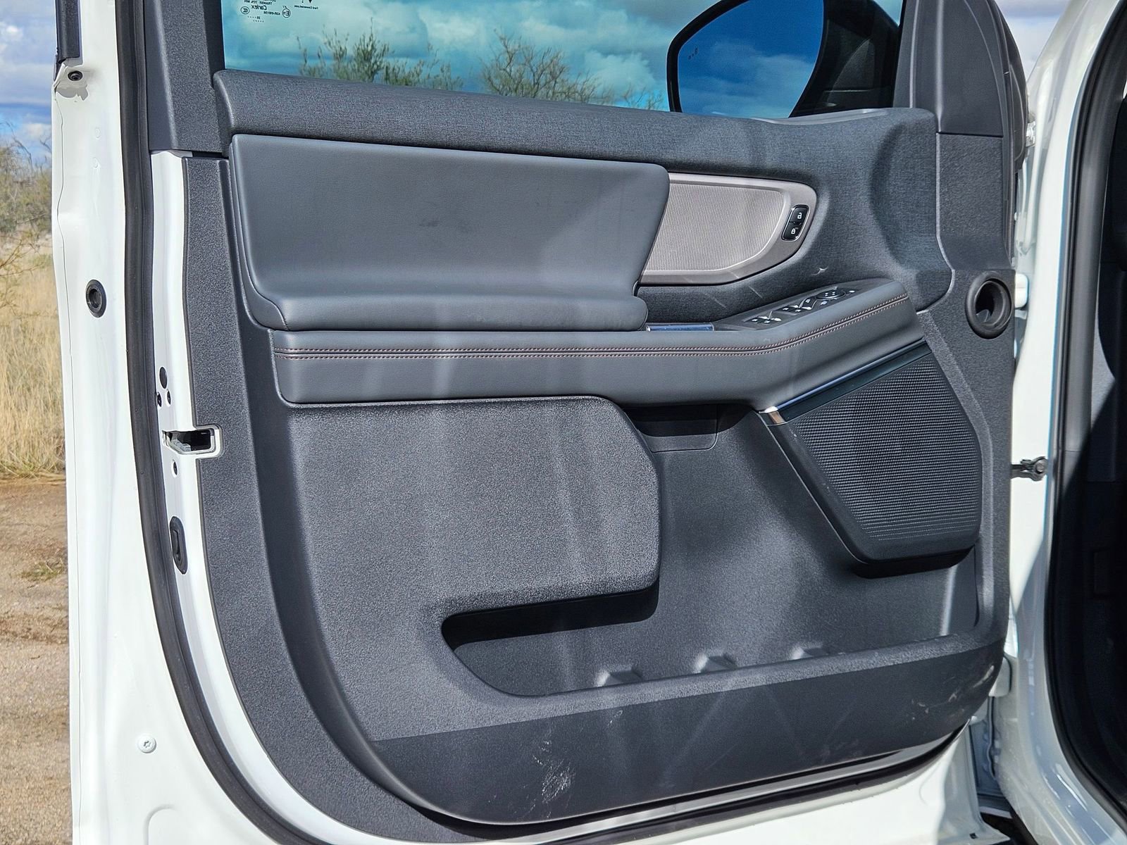 New 2025 Ford Expedition Max Active image 12