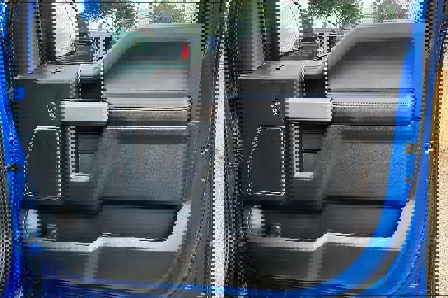 Used 2018 Ford F150 Raptor w/ Equipment Group 802A Luxury image 25