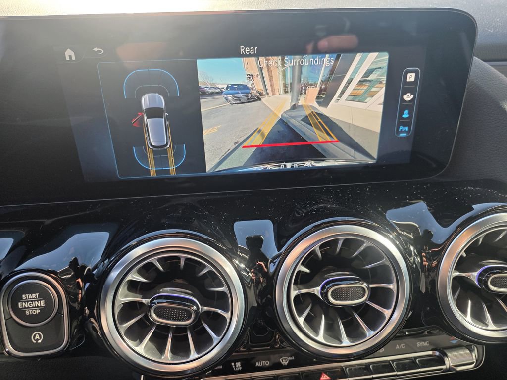 Certified 2025 Mercedes-Benz GLA 250 4MATIC image 26