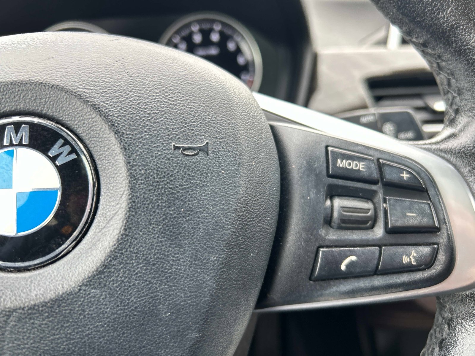 Used 2018 BMW X1 xDrive28i w/ Convenience Package AWD/4WD image 27