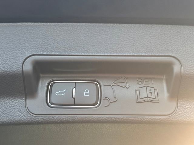 New 2026 Ford Explorer Active w/ Active Comfort Package AWD/4WD image 5