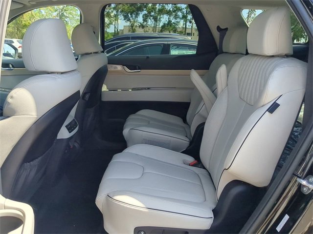 New 2024 Hyundai Palisade Limited image 13