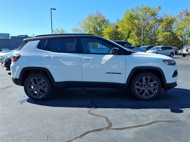 New 2026 Jeep Compass Limited image 2
