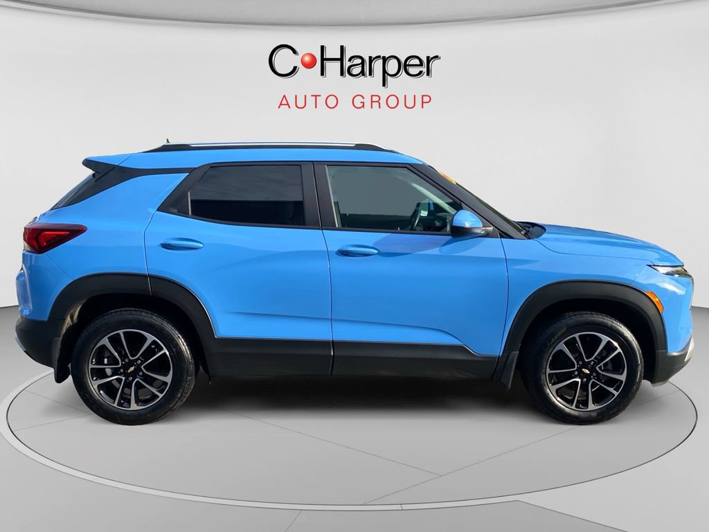 Certified 2024 Chevrolet TrailBlazer LT w/ Convenience Package AWD/4WD image 2