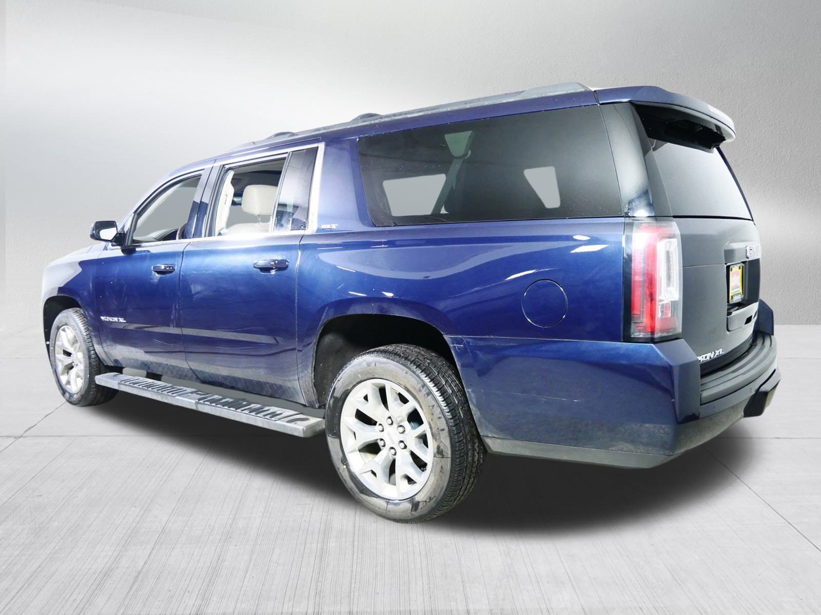 Used 2020 GMC Yukon XL SLT w/ Open Road Package image 5