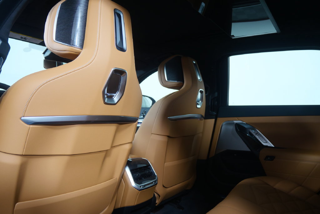New 2026 BMW 740i RWD image 16