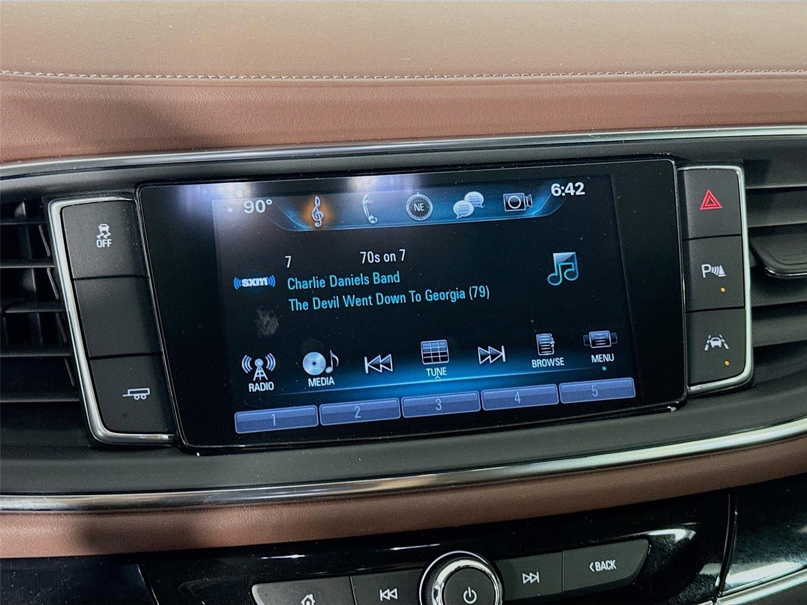 Certified 2018 Buick Enclave Avenir w/ Avenir Technology Package FWD image 15