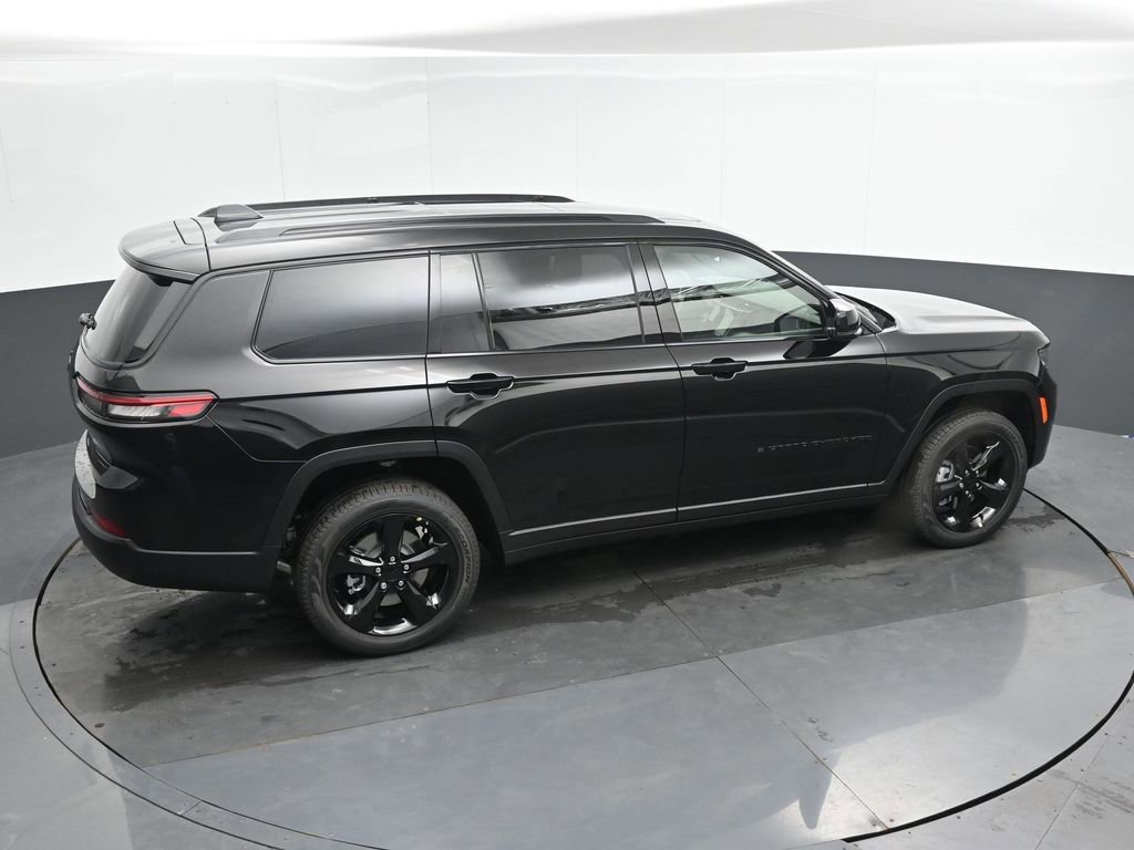 New 2025 Jeep Grand Cherokee L Limited image 33