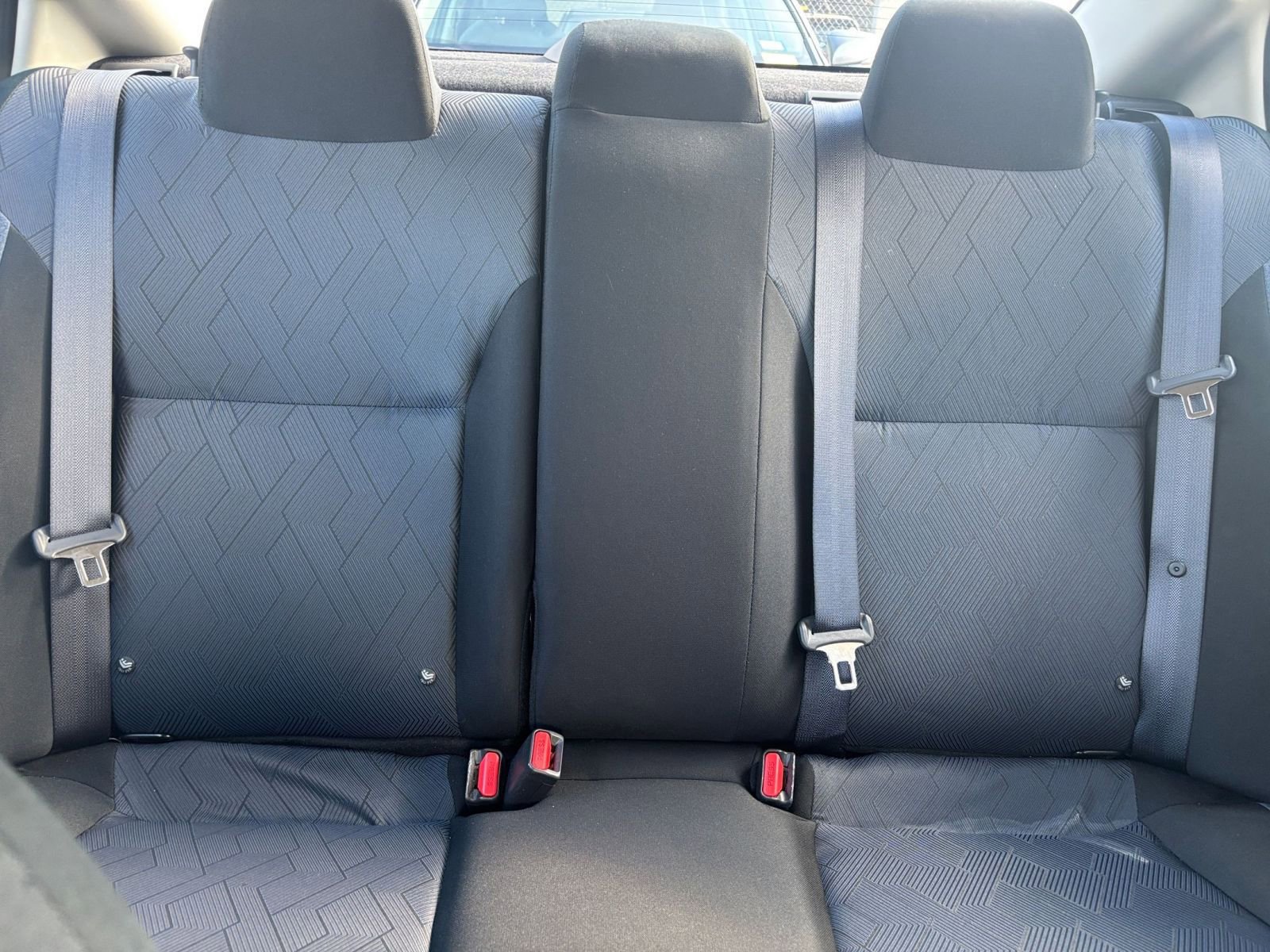 Used 2025 Nissan Versa SV image 36