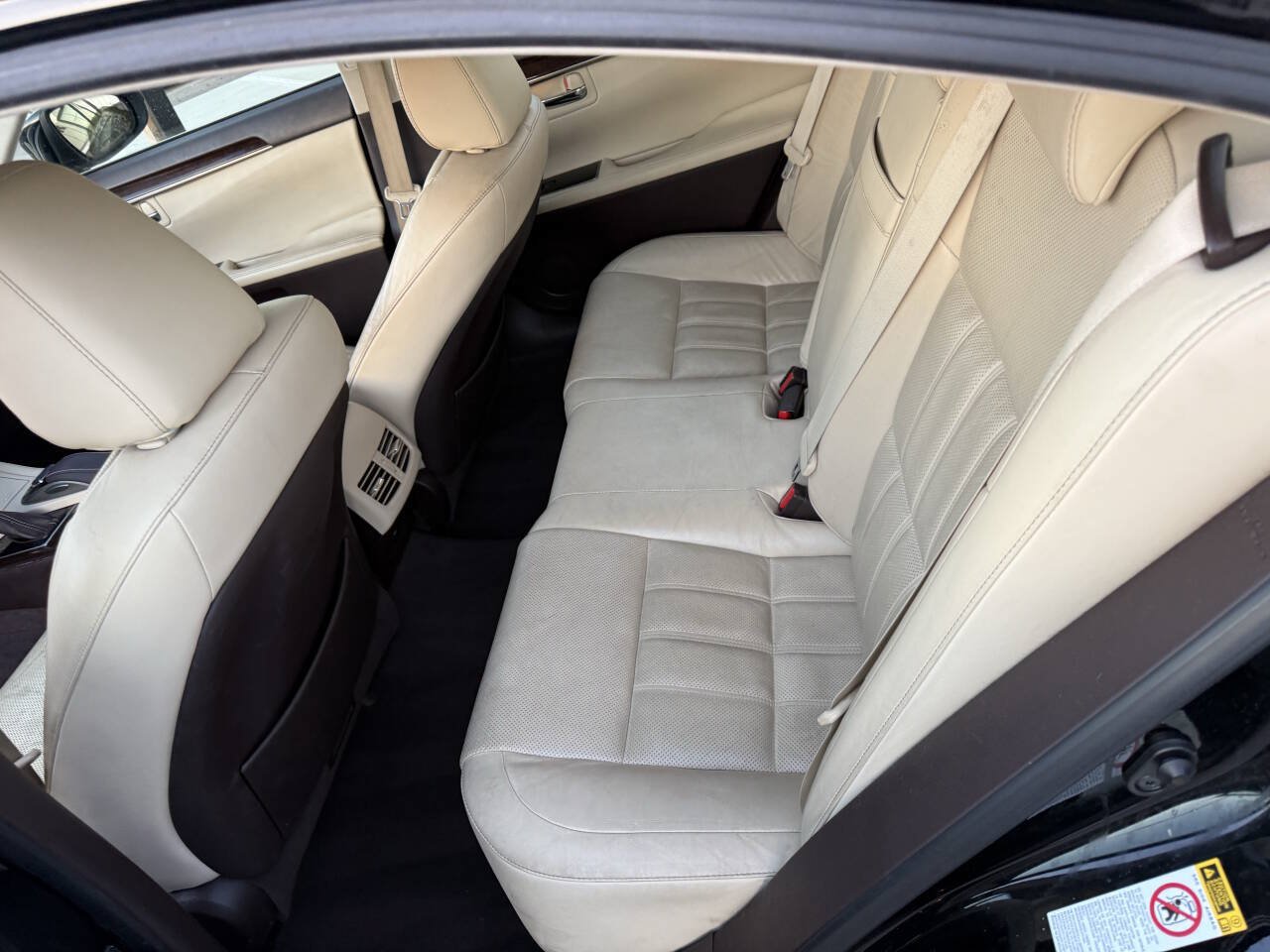 Used 2016 Lexus ES 350 w/ Luxury Package w/Wood Trim FWD image 20