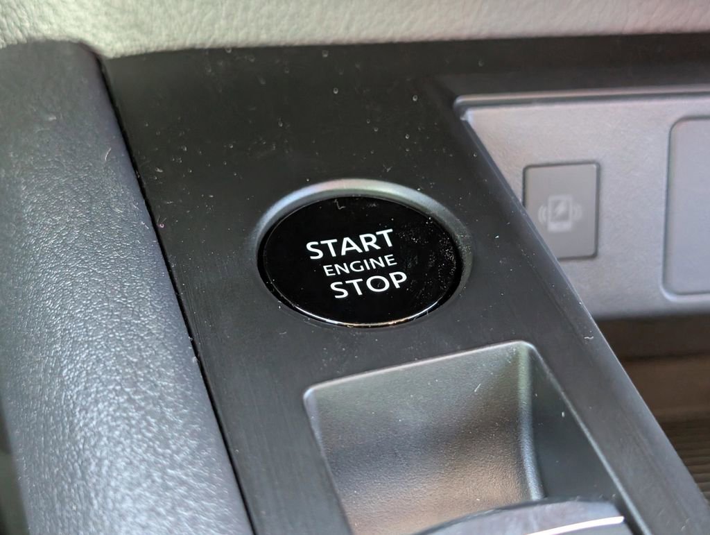 New 2026 Nissan Kicks SV image 26