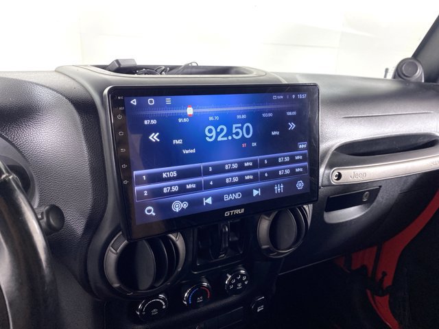 Used 2013 Jeep Wrangler Unlimited Sport AWD/4WD image 21