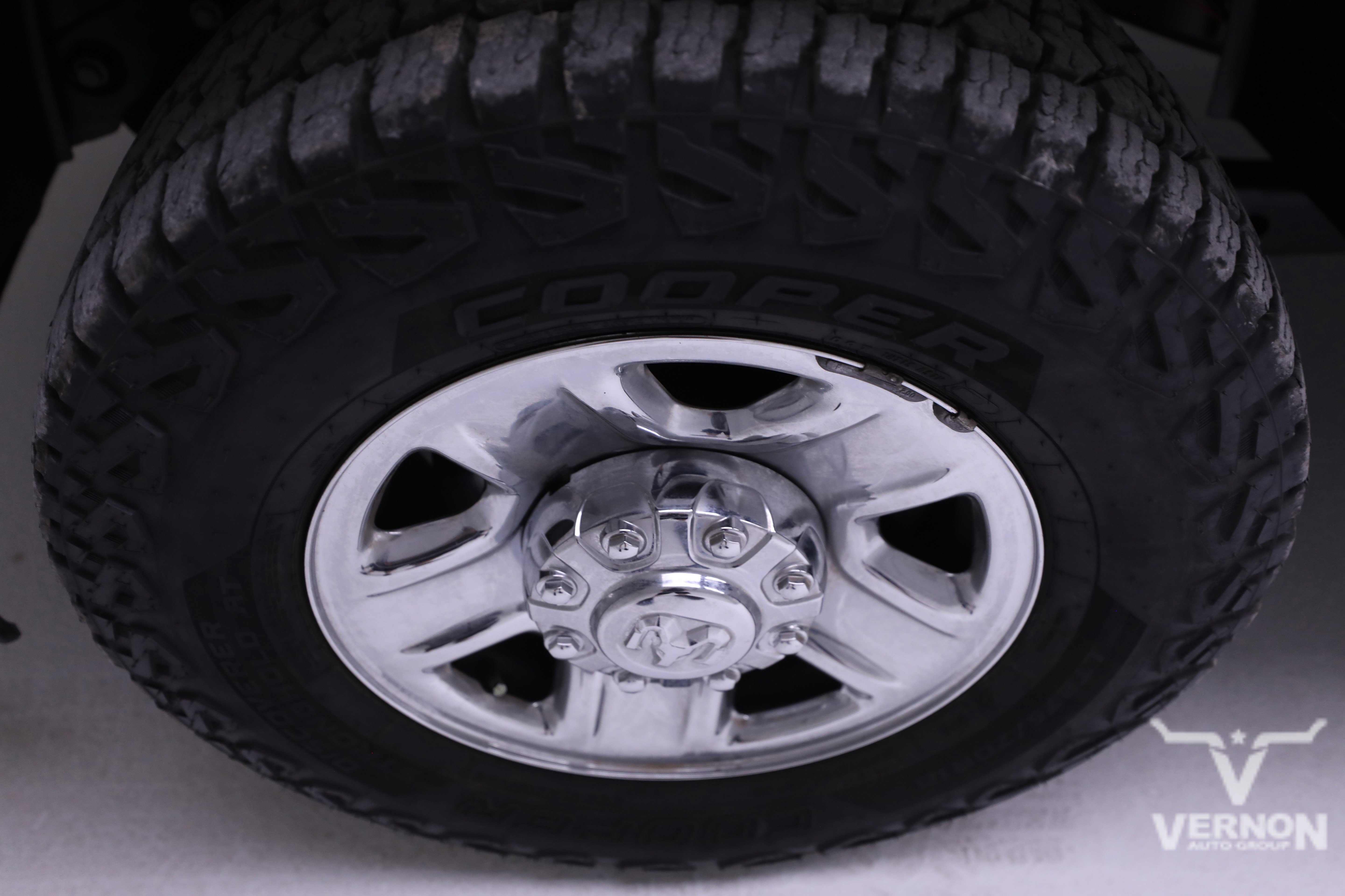 Used 2024 RAM 2500 Tradesman w/ Chrome Appearance Group image 31