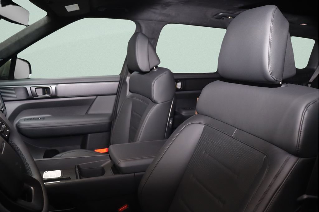 New 2026 Hyundai Santa Fe Calligraphy image 9