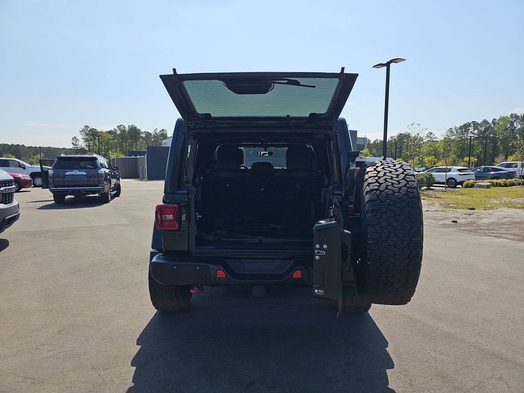 Used 2021 Jeep Wrangler Unlimited Rubicon image 16